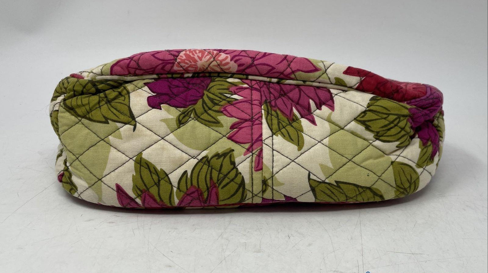 Vera Bradley Womens Multicolor Hello Dahlia Floral Print Quilted Shoulder Bag