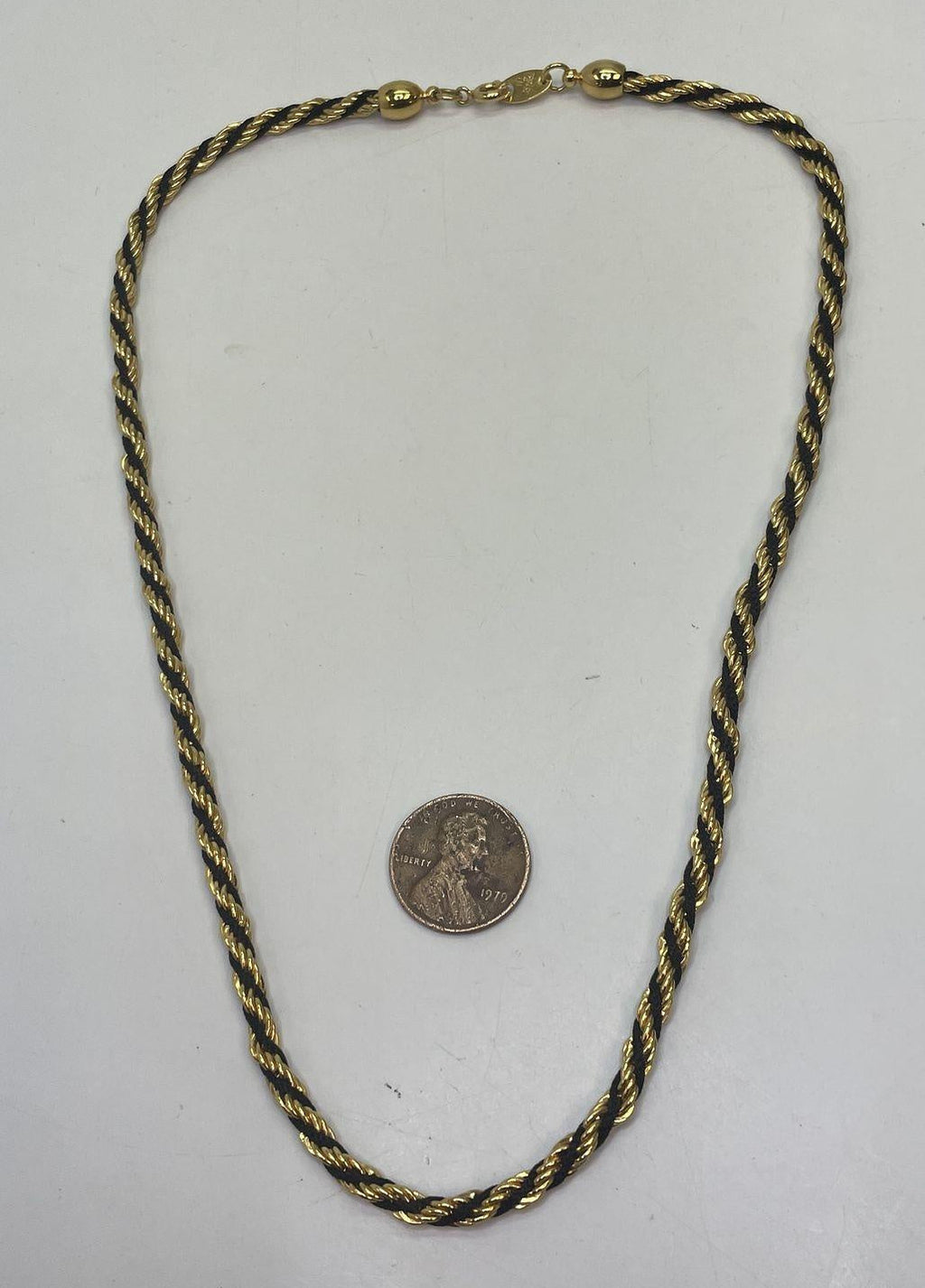 Trifari Two Tone Twisted Rope Chain Necklace 17.7g