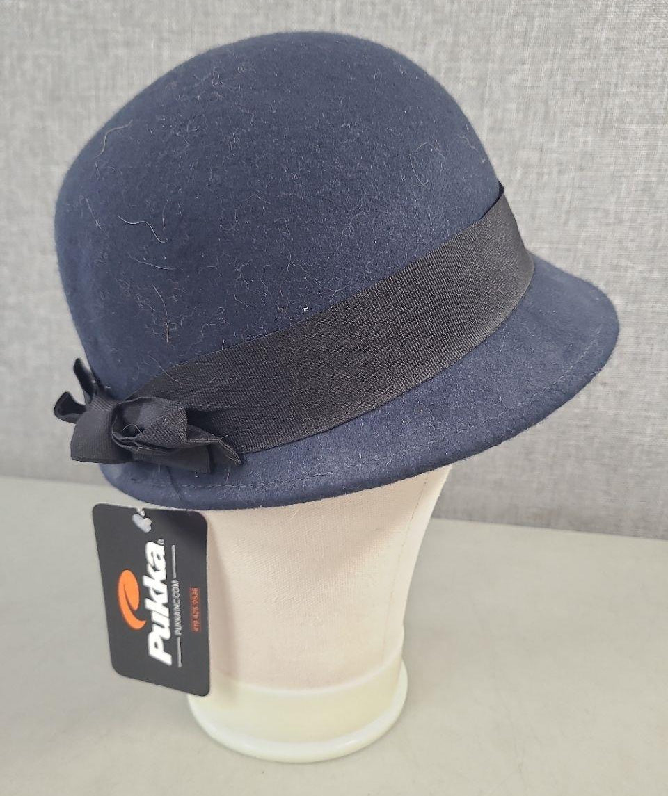 Pukka Felt Cloche Hat with Black Band NWT
