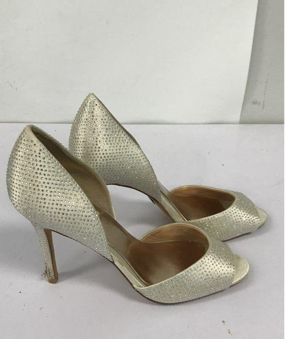 Badgley Mischka Women's Ivory Embellished High Heels Size 8.5
