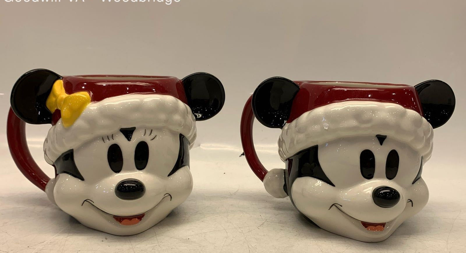 Set of 2 Williams Sonoma Disney Mickey and Minnie Mouse Figural Christmas Mugs