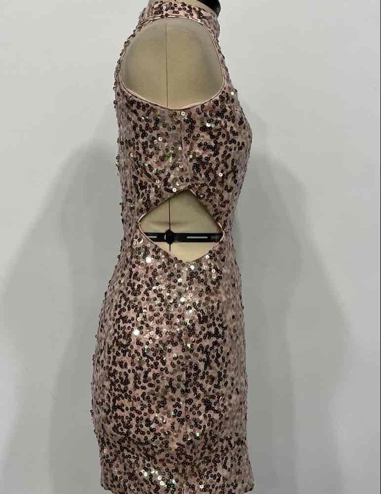 Charlotte Russe Womens Pink Sequin Cut-out Halter Cocktail Sheath Dress Size L