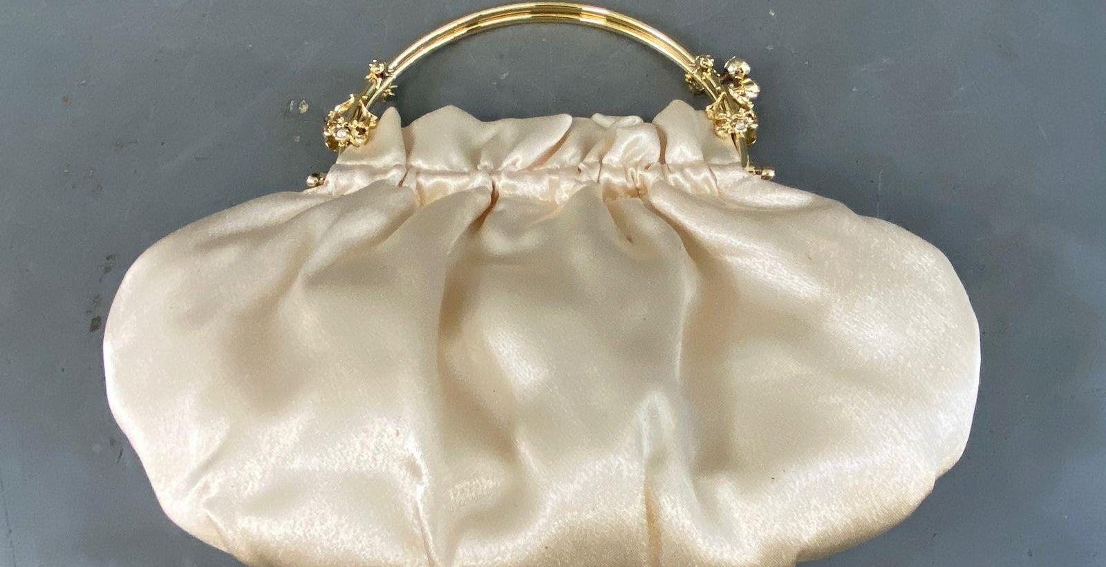Jessica McClintock Off-White Cream Clutch