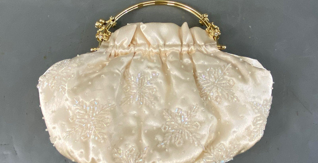 Jessica McClintock Off-White Cream Clutch