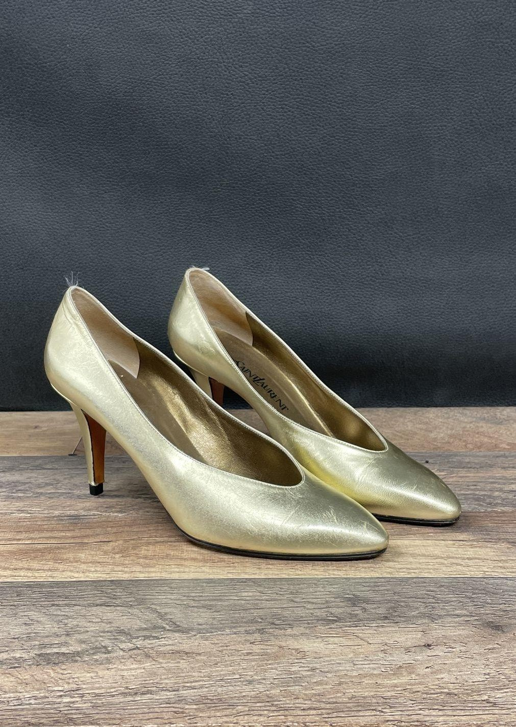 Vintage Yves Saint Laurent Metallic Gold Leather Pumps Heels Size 8 with COA