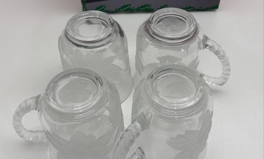 WP&G Holiday Bouquet Crystal Frosted Mugs in Box