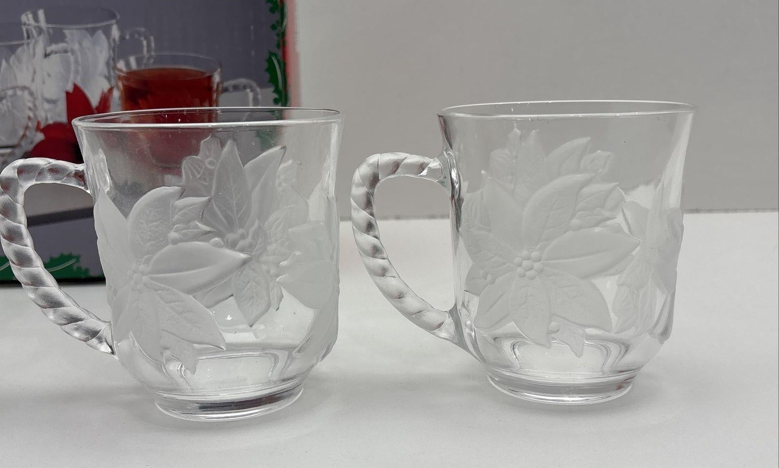 WP&G Holiday Bouquet Crystal Frosted Mugs in Box
