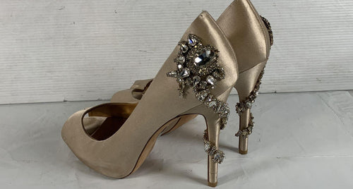 Badgley Mischka Tan Peep Toe Slip-On Stiletto Pumps Size 8.5