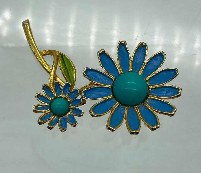 Vintage Weiss Blue Daisy Brooch Enamel Flower Pin Signed