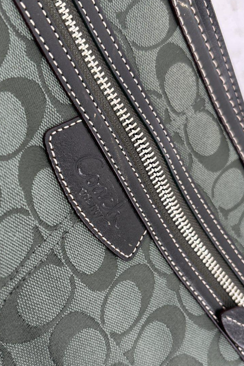 Coach Signature Patent Gallery Tote Bag in Hunter Green With Zip Pocket and Shoulder Straps