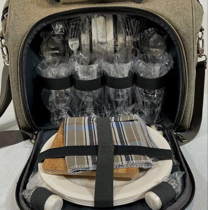 Picnic Backpack with Tableware Service Set