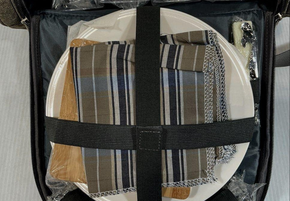 Picnic Backpack with Tableware Service Set