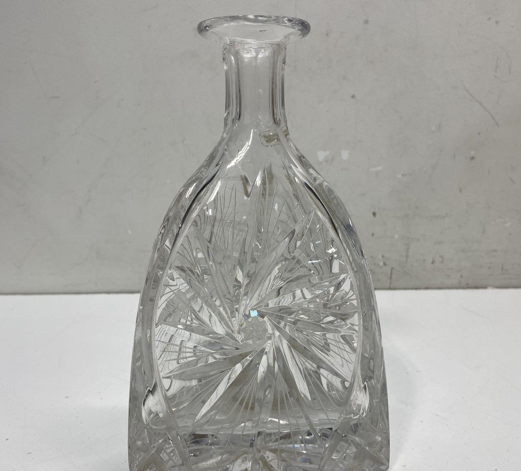 Crystal Glass Decanter, 8.5 Inch Tall Deep Cut Pinwheel Star Pattern