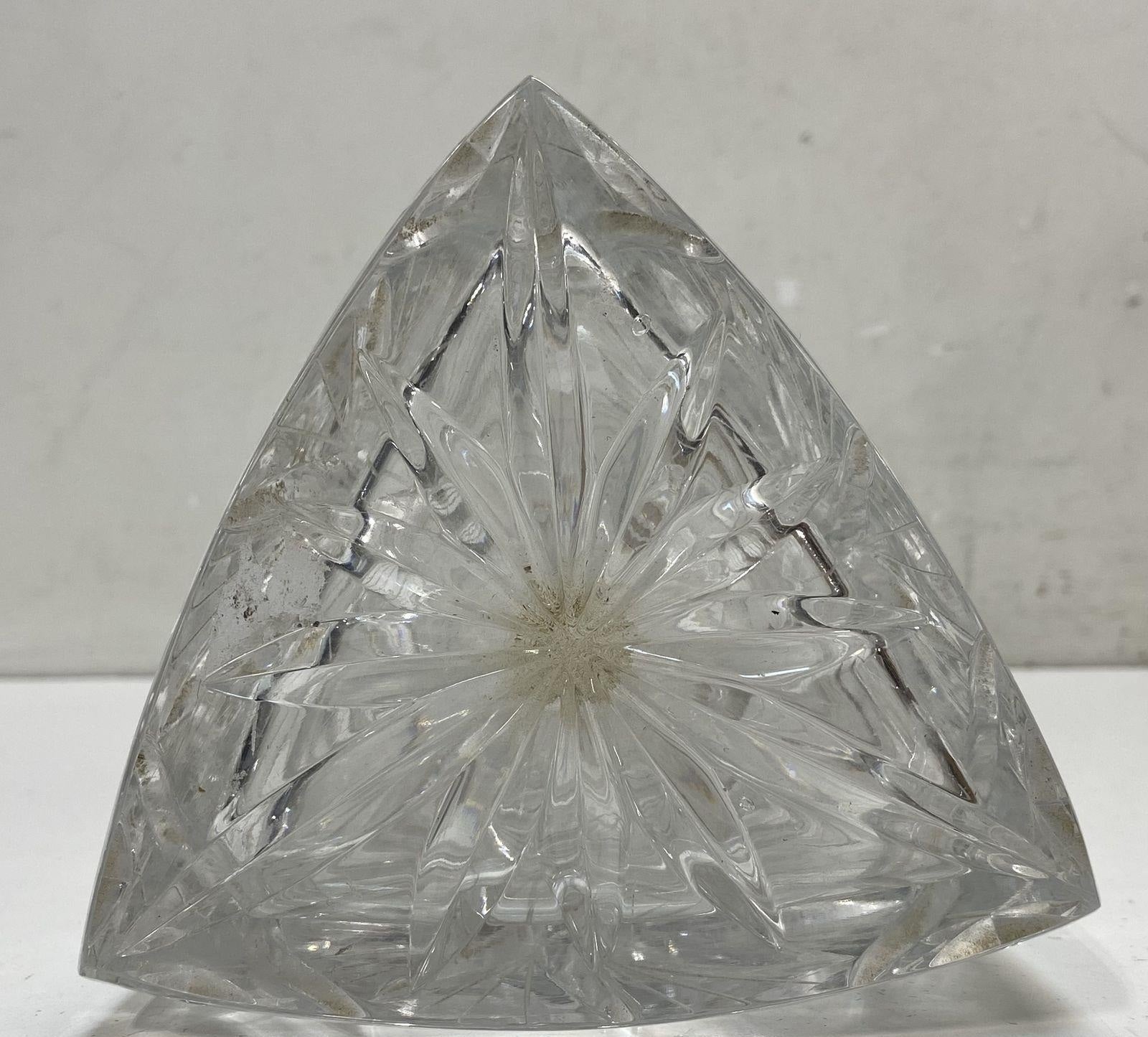 Crystal Glass Decanter, 8.5 Inch Tall Deep Cut Pinwheel Star Pattern