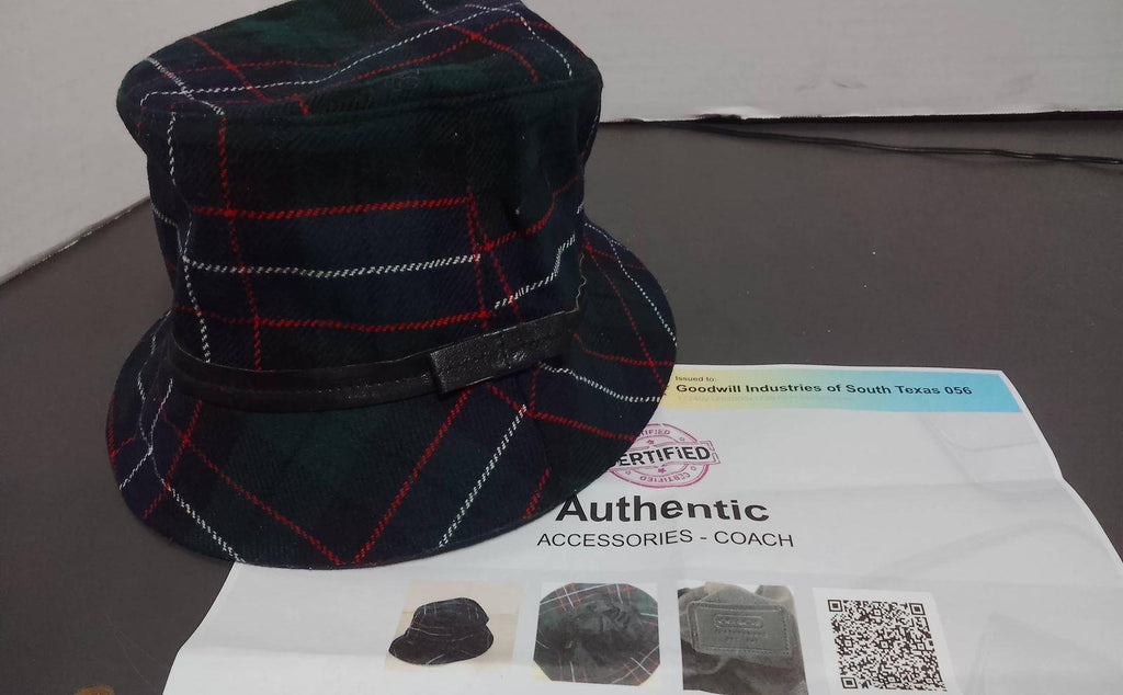 Coach Women's Green Tartan Plaid Hat Size Small with Authentication Paperwork