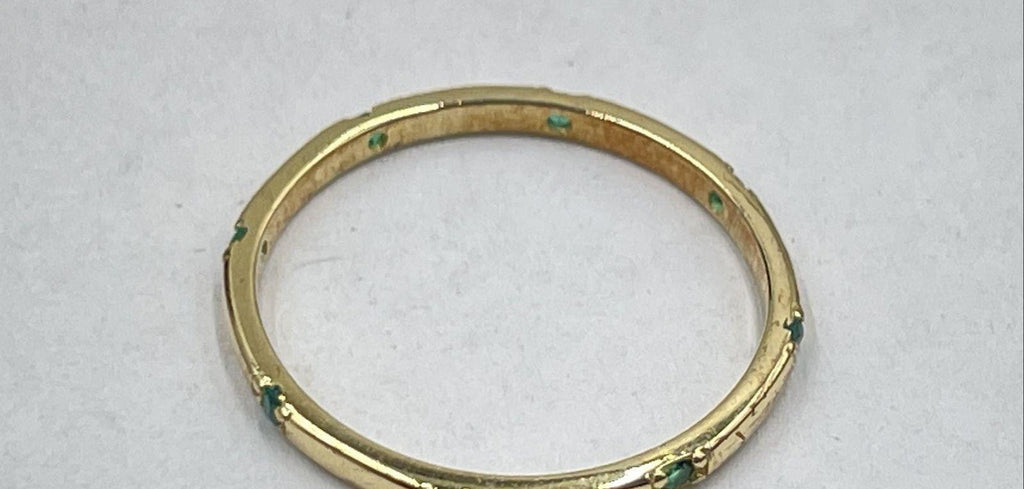 925 Silver Gold Tone Green Glass Eternity Band Ring Size 6.5 .96g