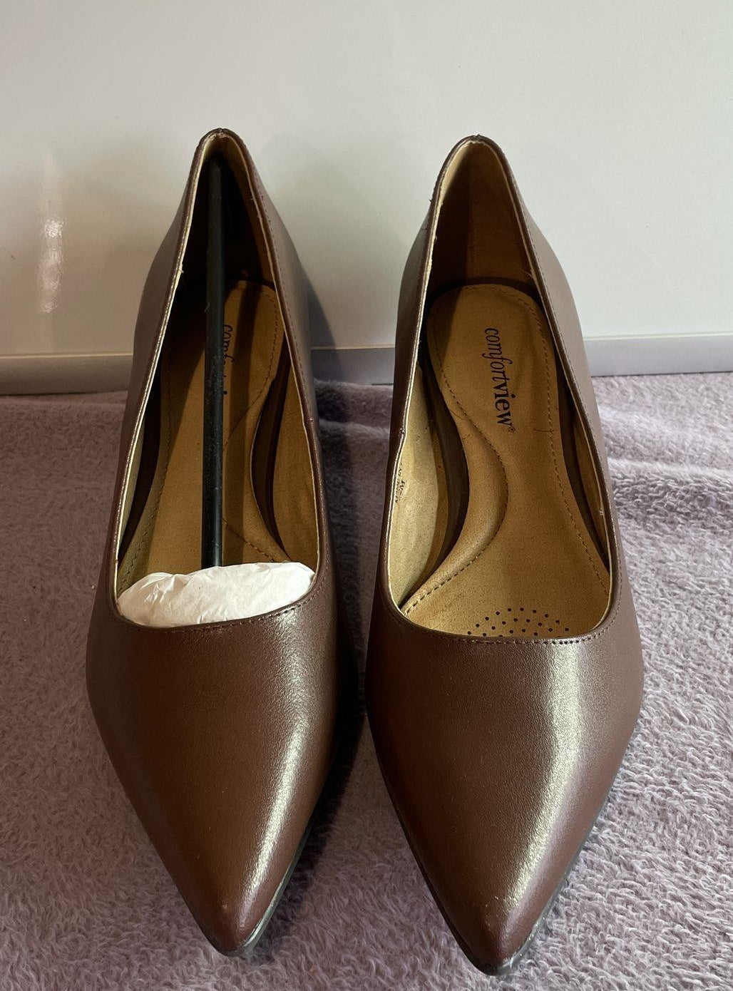Comfort View Brown Leather Pointed Toe Heels Women's Size 8 1/2 M
