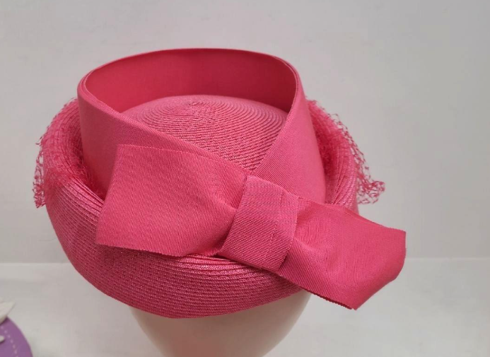 Linda Ferrell New York Pink Straw Hat and Glove Set | Vintage Occasion Hat with Veil Detail