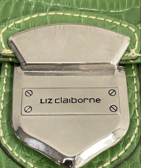 Vintage Liz Claiborne Green Faux Croc Embossed Shoulder Bag with Silver Hardware | Retro Y2K Handbag
