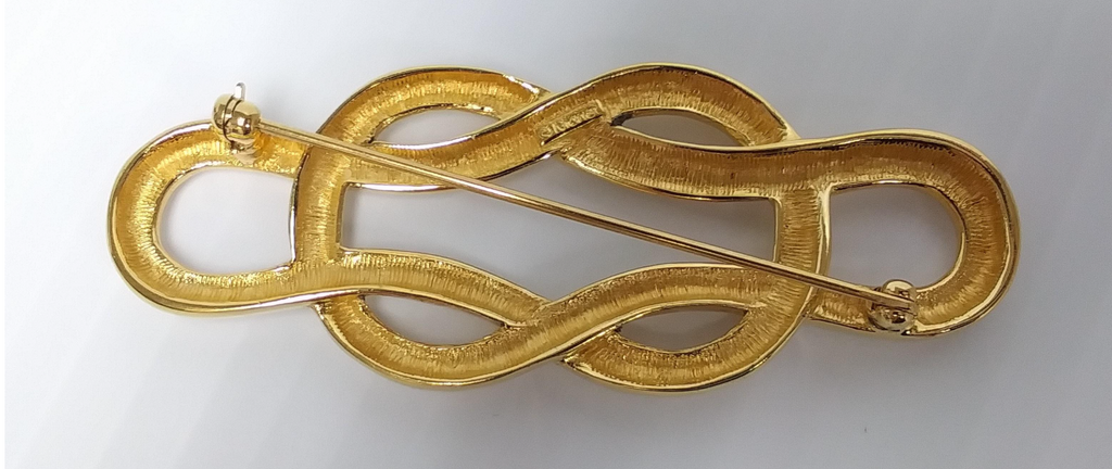 Vintage Monet Gold-Tone Interlocking Knot Brooch | Signed Designer Statement Pin