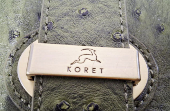 Koret Olive Green Ostrich Embossed Wristlet Clutch Vintage Textured Evening Handbag