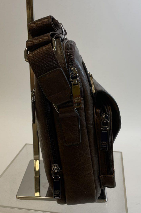 Jeep Brown Leather Crossbody Bag with Front Zip Pocket New with Tags