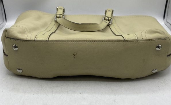 Coach Cream Pebbled Leather East West Tote Shoulder Bag Beige Classic Everyday Carry