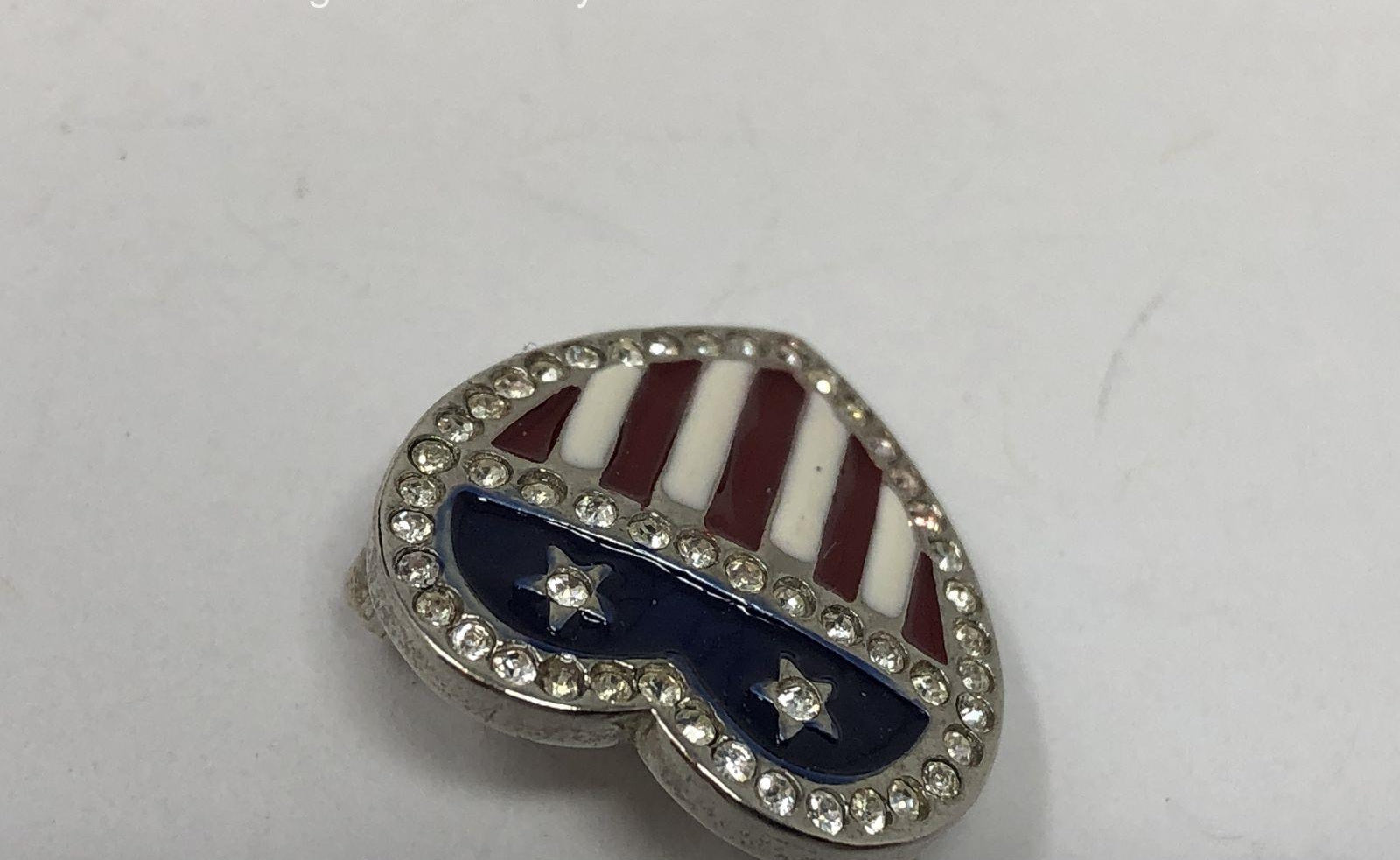Signed MMA Patriotic Flag Heart Pin | Metropolitan Museum of Art Enamel Rhinestone Brooch