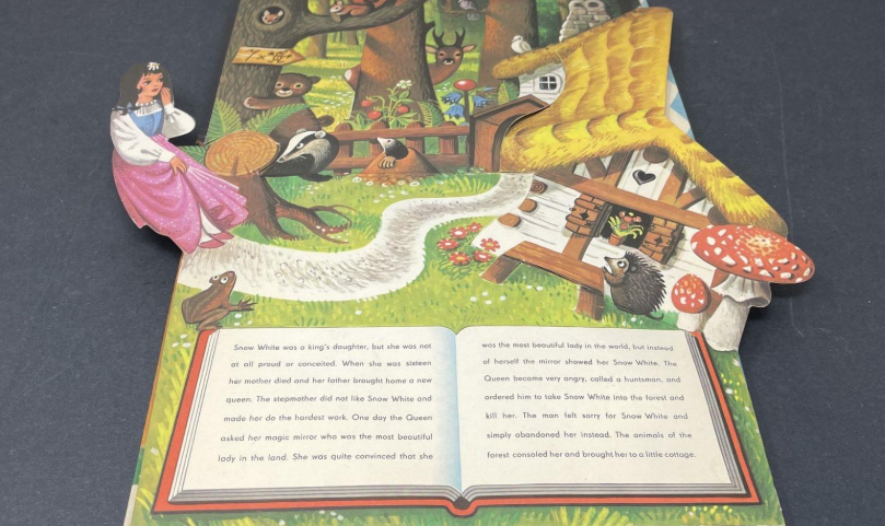 Snow White Pop-Up Book Vojtěch Kubašta 1971 Artia Prague Vintage Fairy Tale