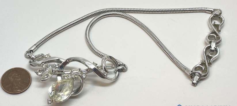 Vintage Crown Trifari Crystal Rhinestone Statement Necklace