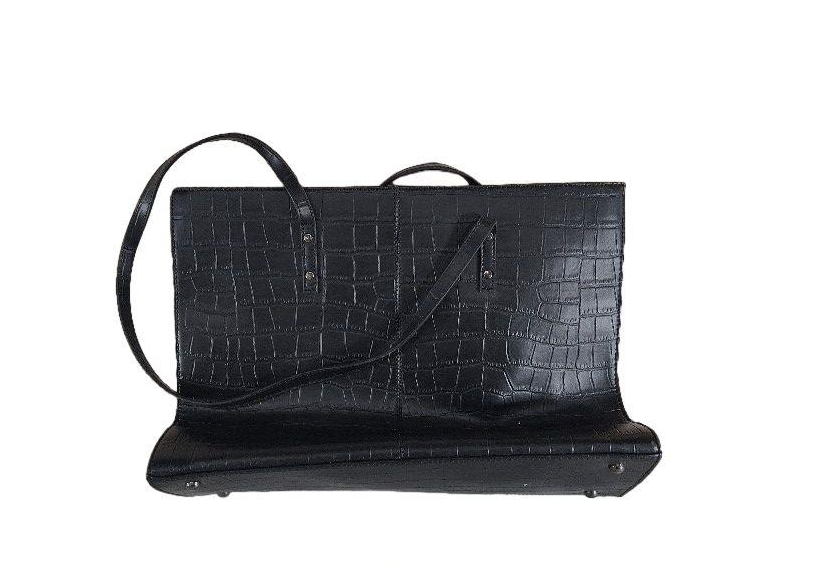 Wilsons Leather Black Croc Embossed Messenger Bag Push Lock Briefcase Crossbody