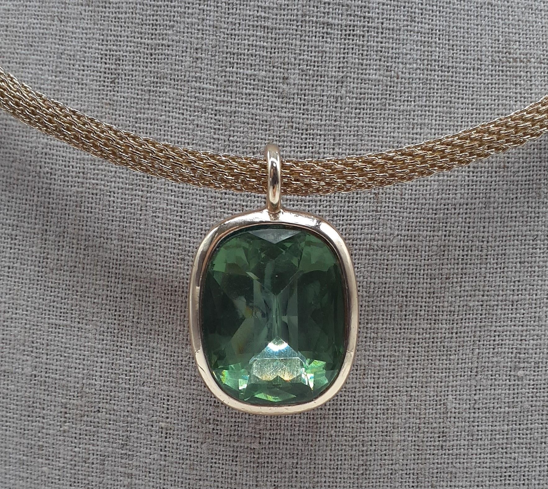 Crown Trifari Faux Stone Necklace 18"
