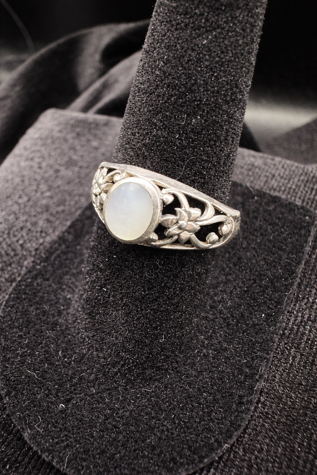 925 Sterling Silver Mother of Pearl Ring Size 6 Floral Filigree Vintage Style MOP Ring