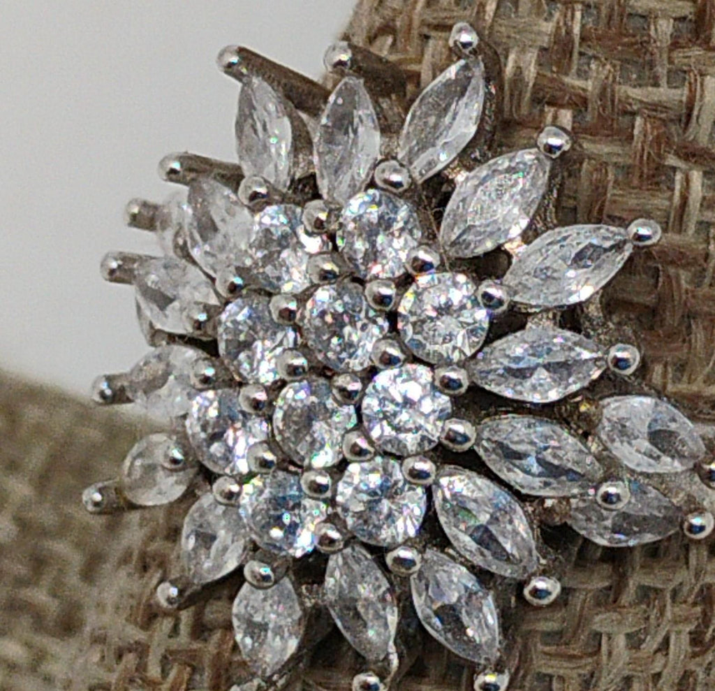 Sterling Silver 925 Snowflake Clear Stone Cluster Statement Ring Size 7.25
