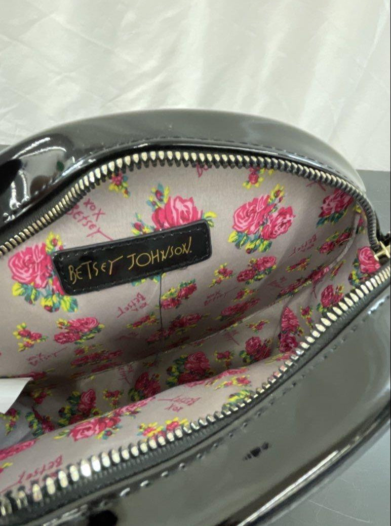 Betsey Johnson Vampire Glitter Lips Crossbody Bag
