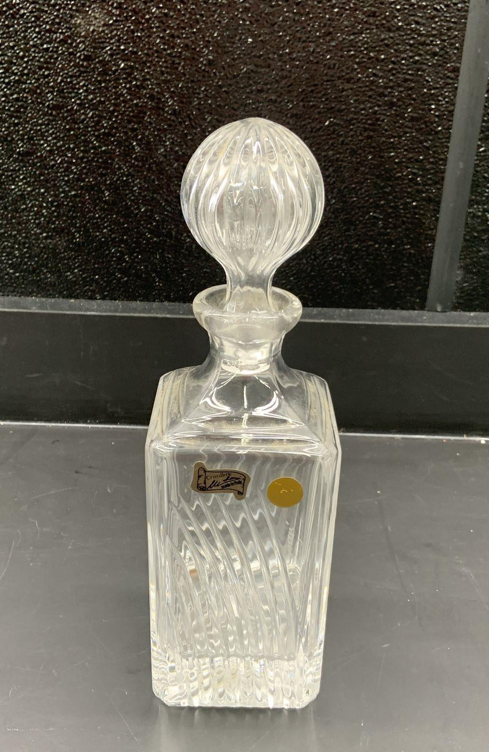 Cristallerie Lori Italian Crystal Swirl Decanter with Stopper
