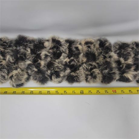 Fur‑Style Scarf (Unbranded) 57" [M20777]