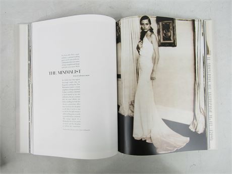 Vera Wang On Weddings Signed Hardcover Book w Slipcase Box [F7672]