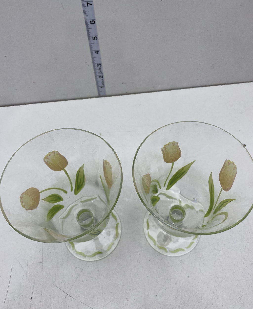 Set of 2 Princess House Cottage Tulip Goblets Hand Painted Glass 6.5 Inch