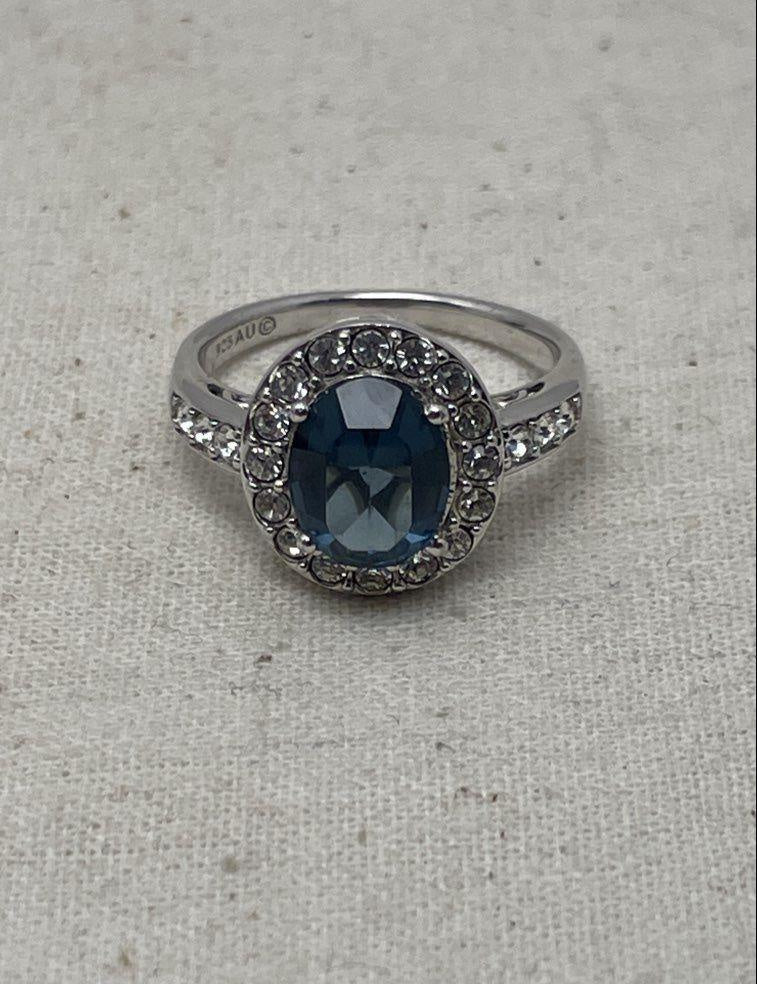 925 Silver Blue & Clear Rhinestone Ornate Ring Size 9