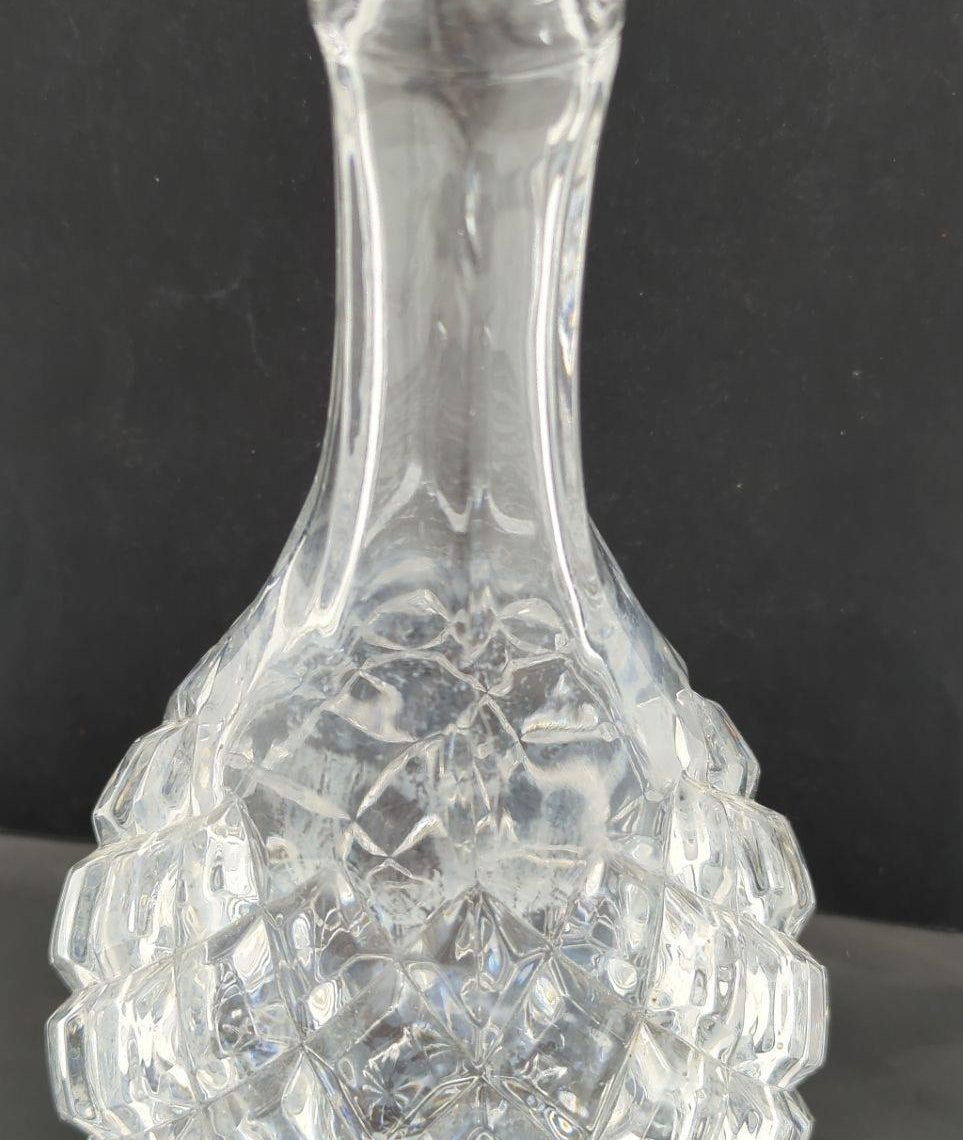 Vintage Clear Glass Diamond Cut Geometric Barware Liquor Decanter With Stopper
