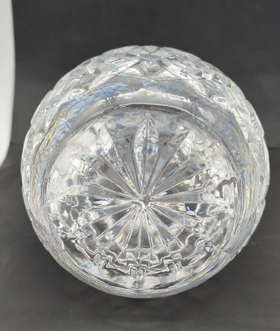 Vintage Clear Glass Diamond Cut Geometric Barware Liquor Decanter With Stopper