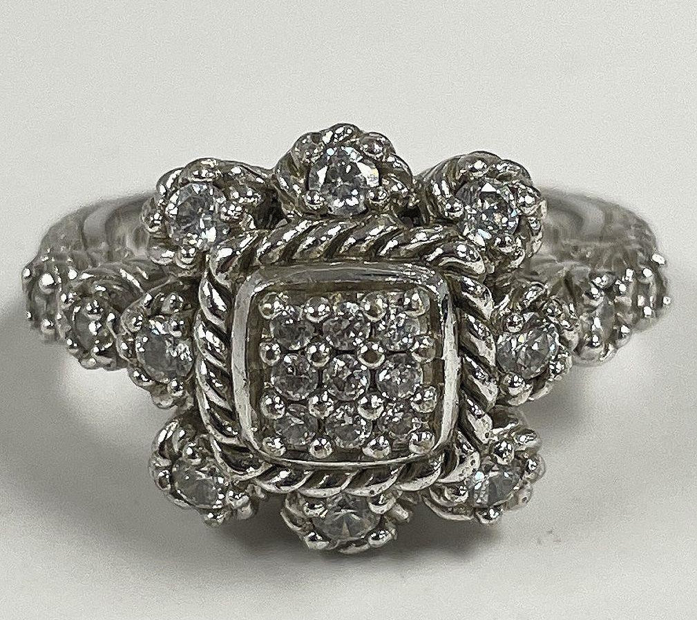 Judith Ripka 925 CZ Cluster Ring 8.8g