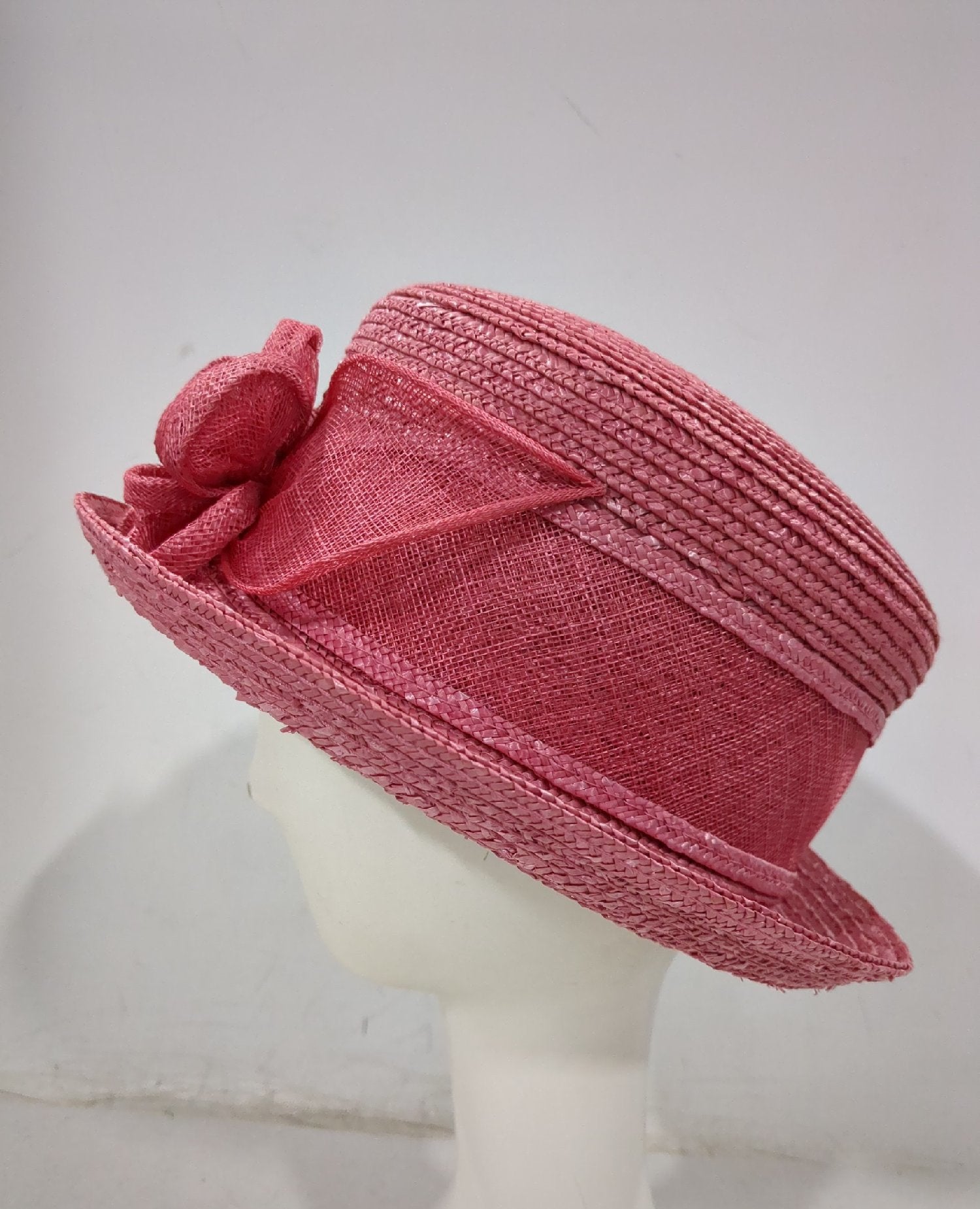 Vintage Betmar Pink Straw Hat Rose Bow 100% Straw Women's L124 New York