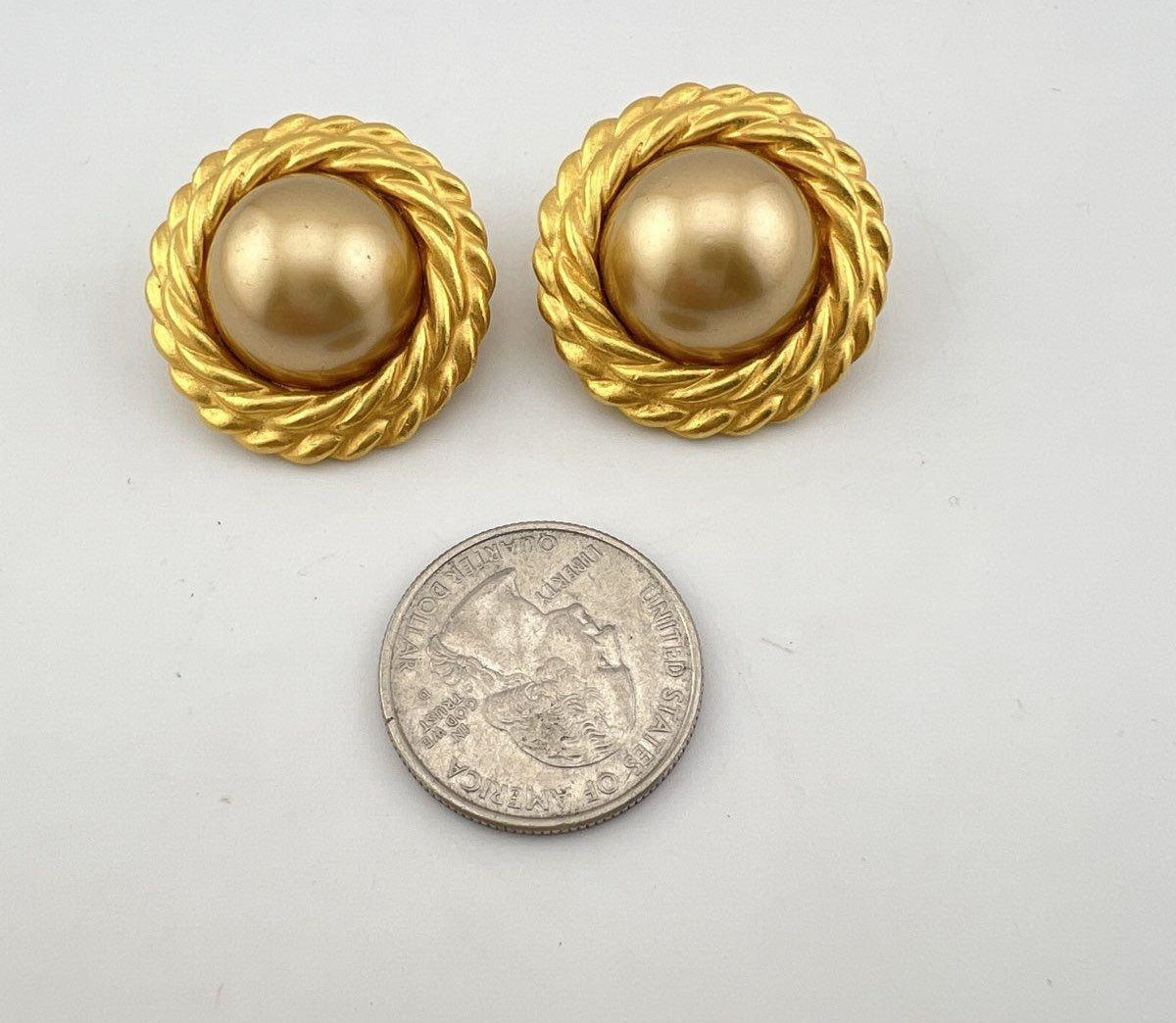 Vintage CAROLEE Gold Tone Hand-Knotted Beaded Necklace & Earrings Set, 18-Inch