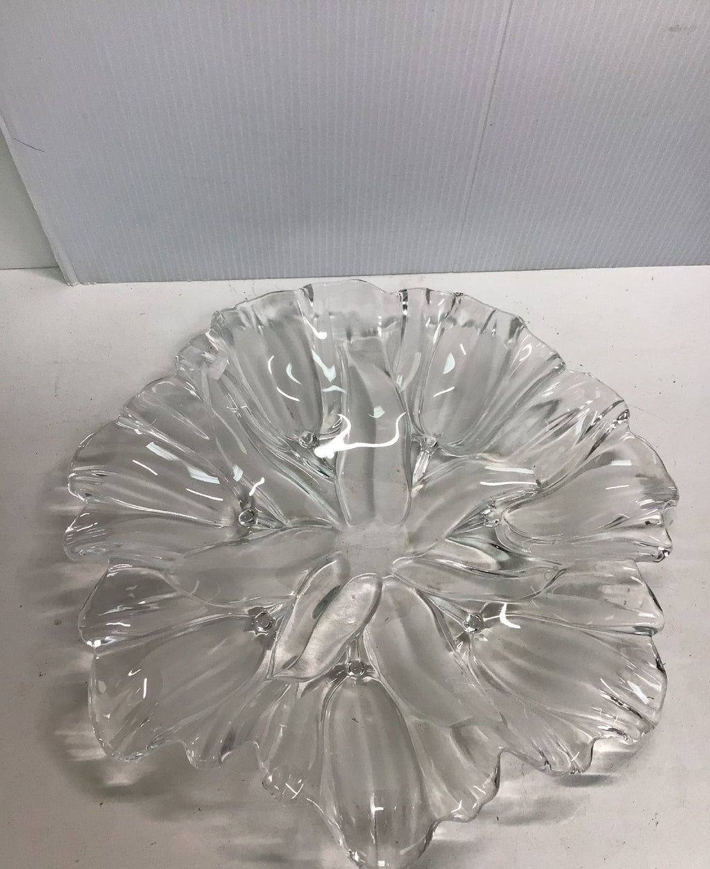Clear Glass Flower-Shaped Serving Bowl