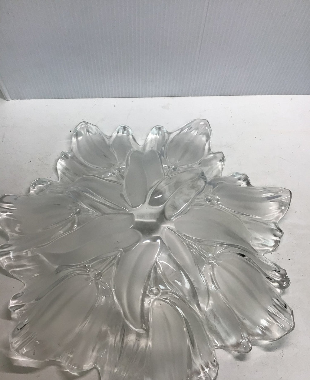 Clear Glass Flower-Shaped Serving Bowl