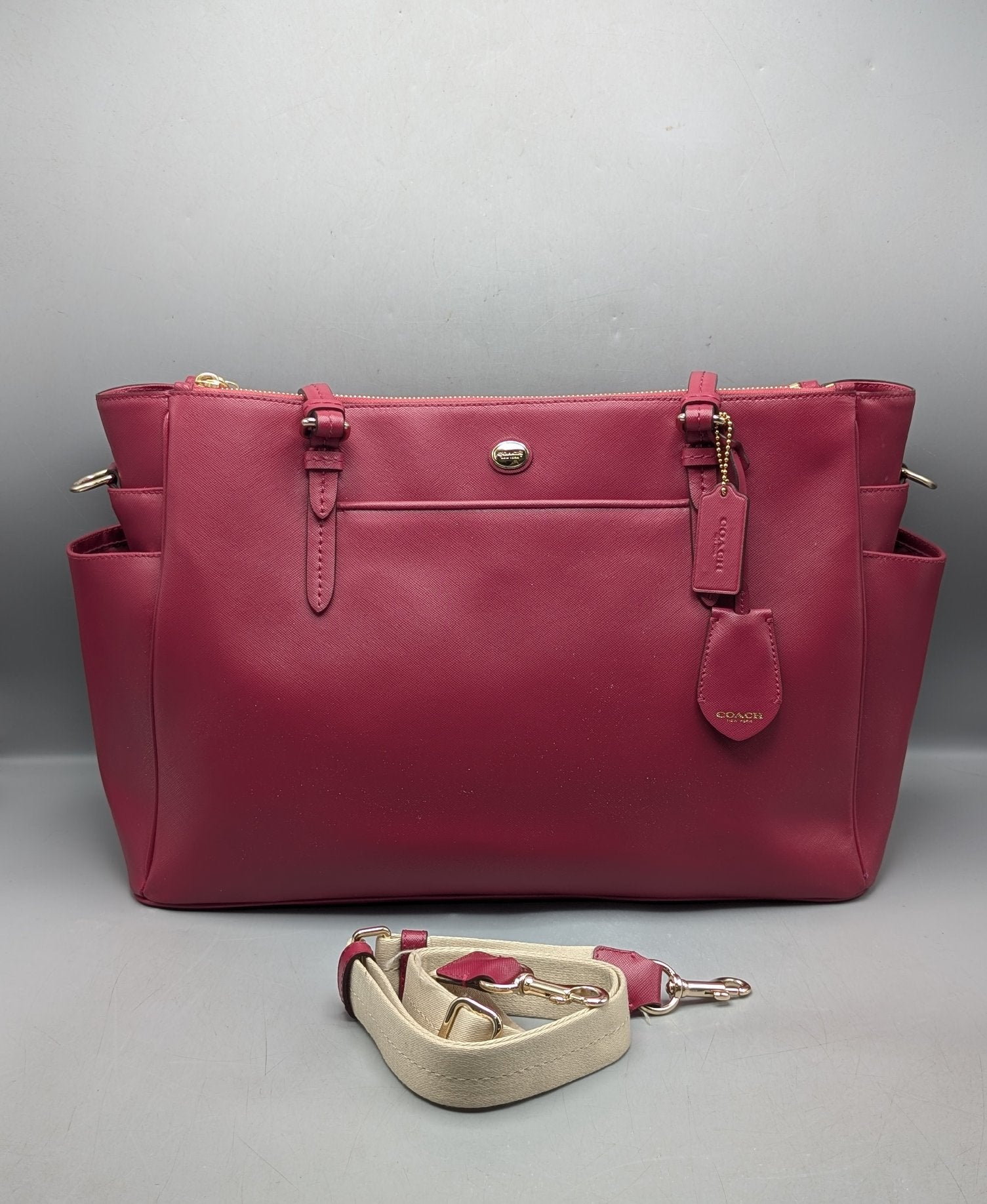 Coach Peyton Berry Crossgrain Leather Multifunction Bag