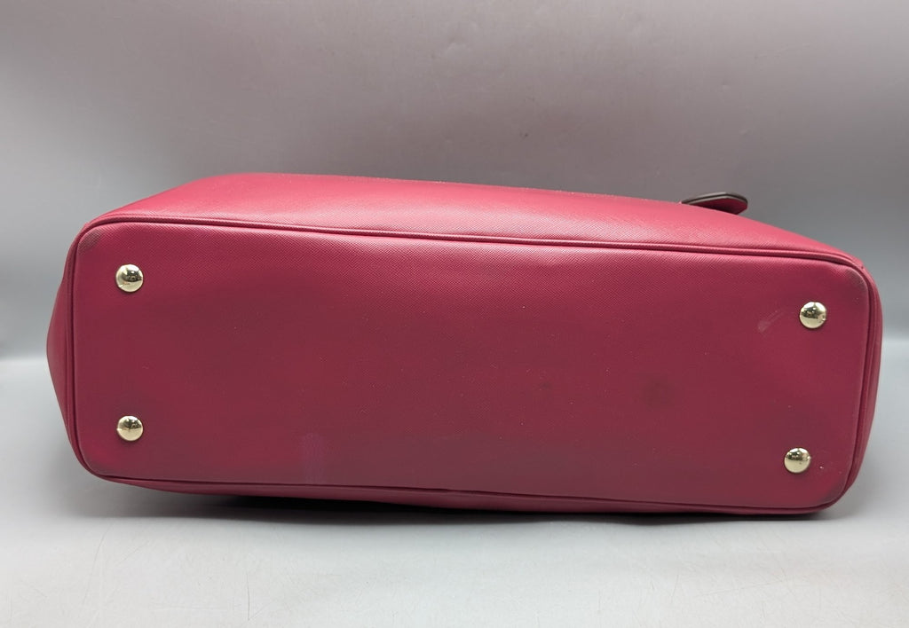 Coach Peyton Berry Crossgrain Leather Multifunction Bag
