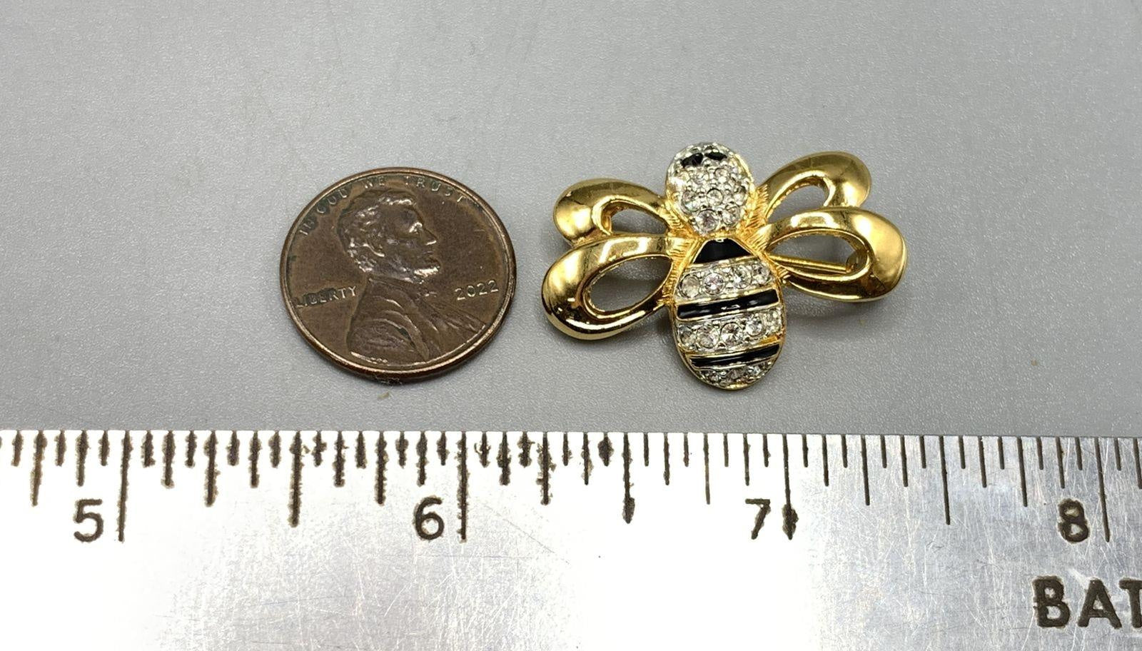 Swarovski: Goldtone Bee Brooch